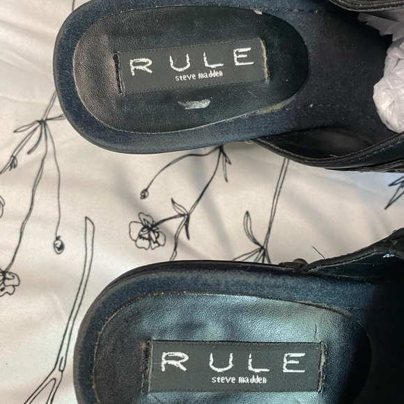 Steve Madden Clogs - Picture 8 of 9